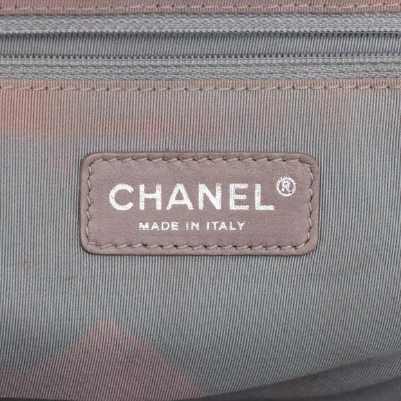 Chanel Metallic Shoulder Bag CC Matelasse Quilted Leather Pink/Blue/Black/Silver - Picture 13 of 16